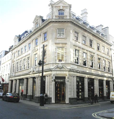 gucci outlet london